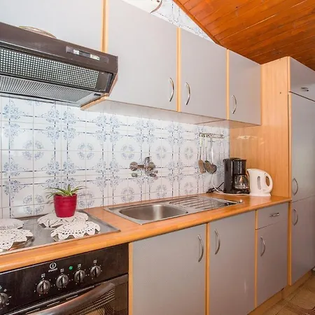 Antonija I Ante Kampor